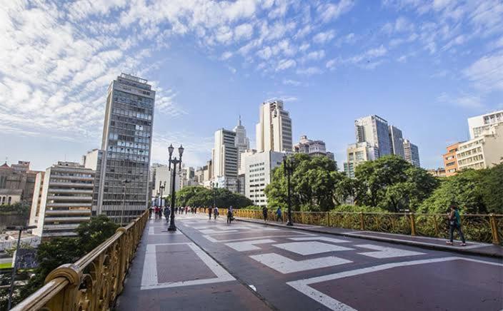 Apartamento Bem Localizado Centro De Sp Сан-Паулу Екстер'єр фото
